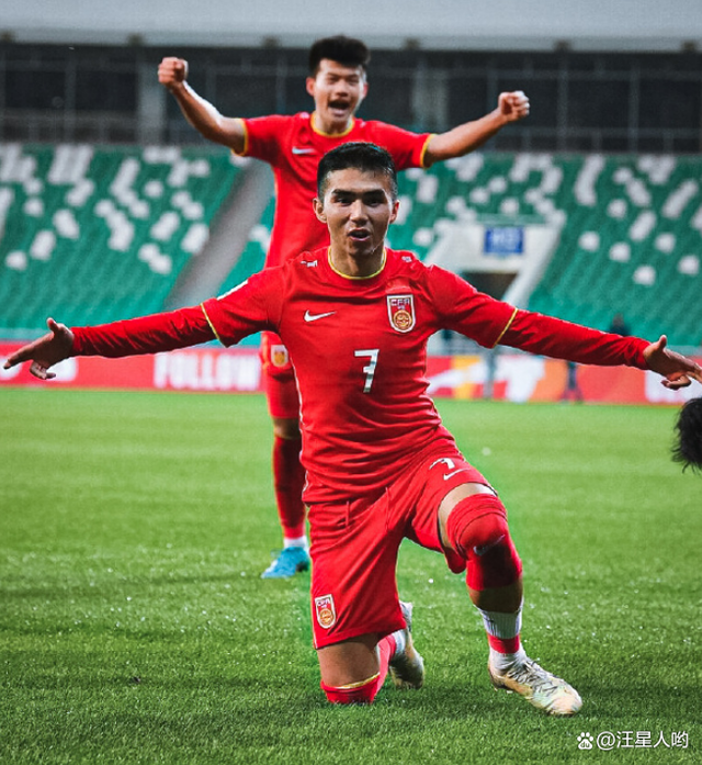 包含附加赛巅峰对决!皖南烈马队惊险晋级北城风暴队,排球赛场再起波澜;锋线火力回暖的词条 包含附加赛巅峰对决!皖南烈马队惊险晋级北城风暴队,排球赛场再起波澜;锋线火力回暖的词条